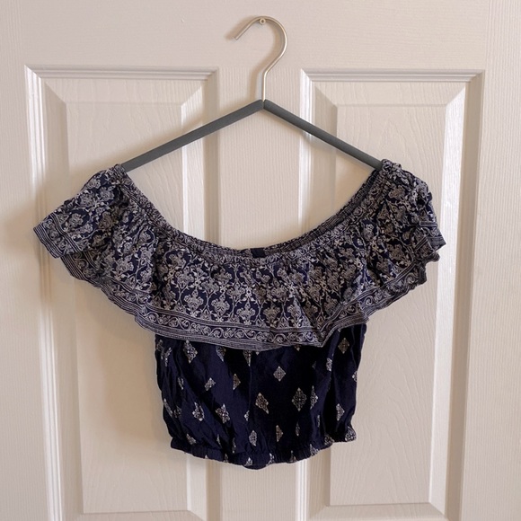 Over the shoulder navy crop top with brown buttons - Picture 2 of 2